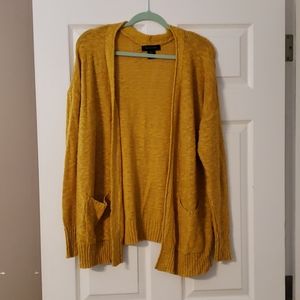 Tahari cardigan